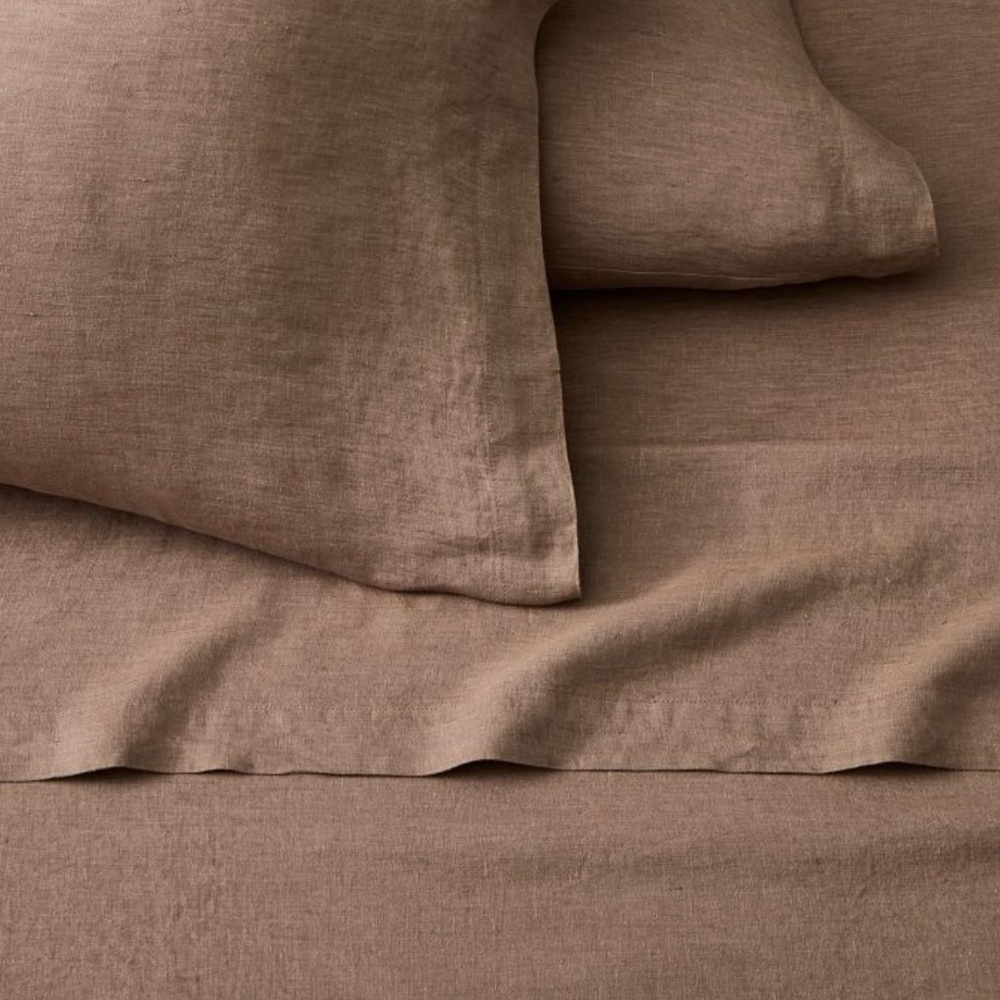 Brand New West Elm Twin XL linen fitted sheet
